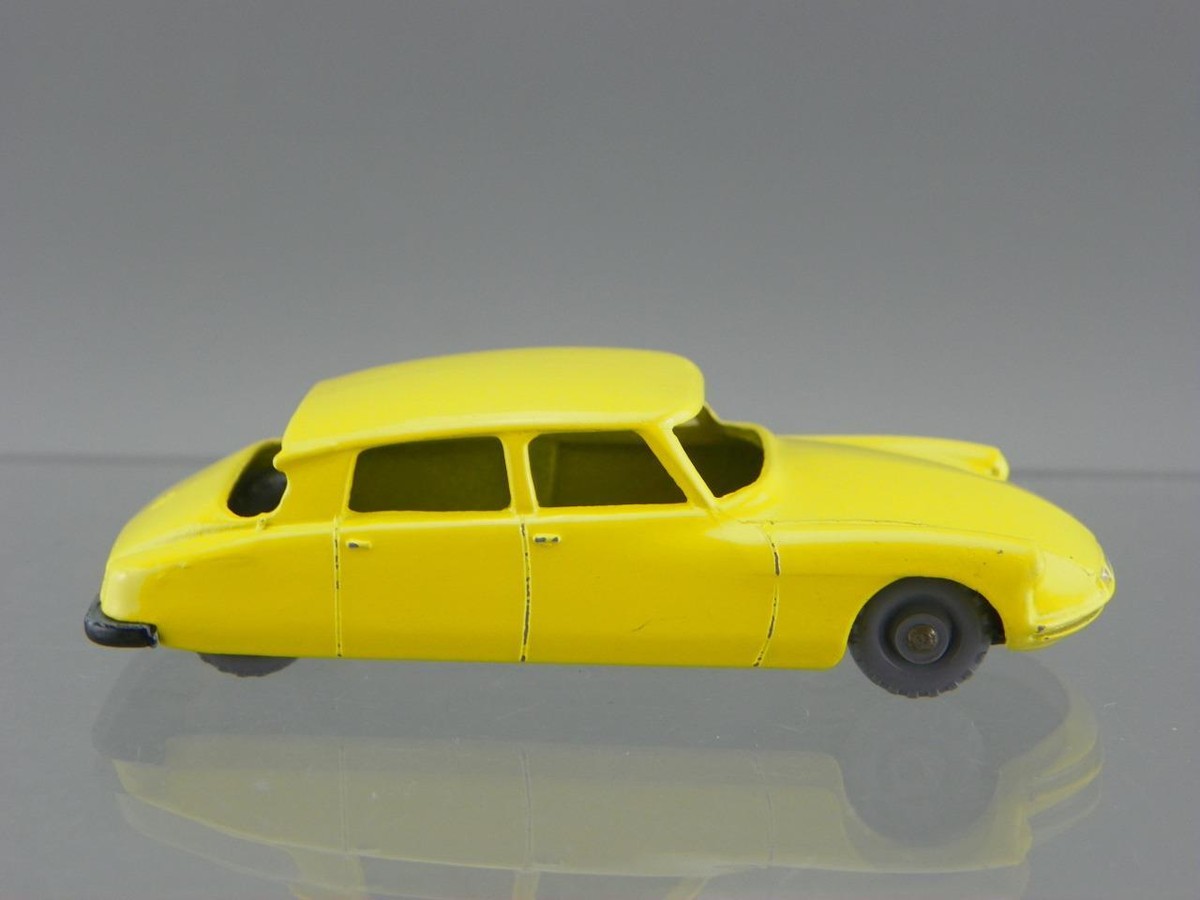 Vintage 1959 Matchbox Lesney MOKO No.66 GPW Diecast Yellow Citroen
