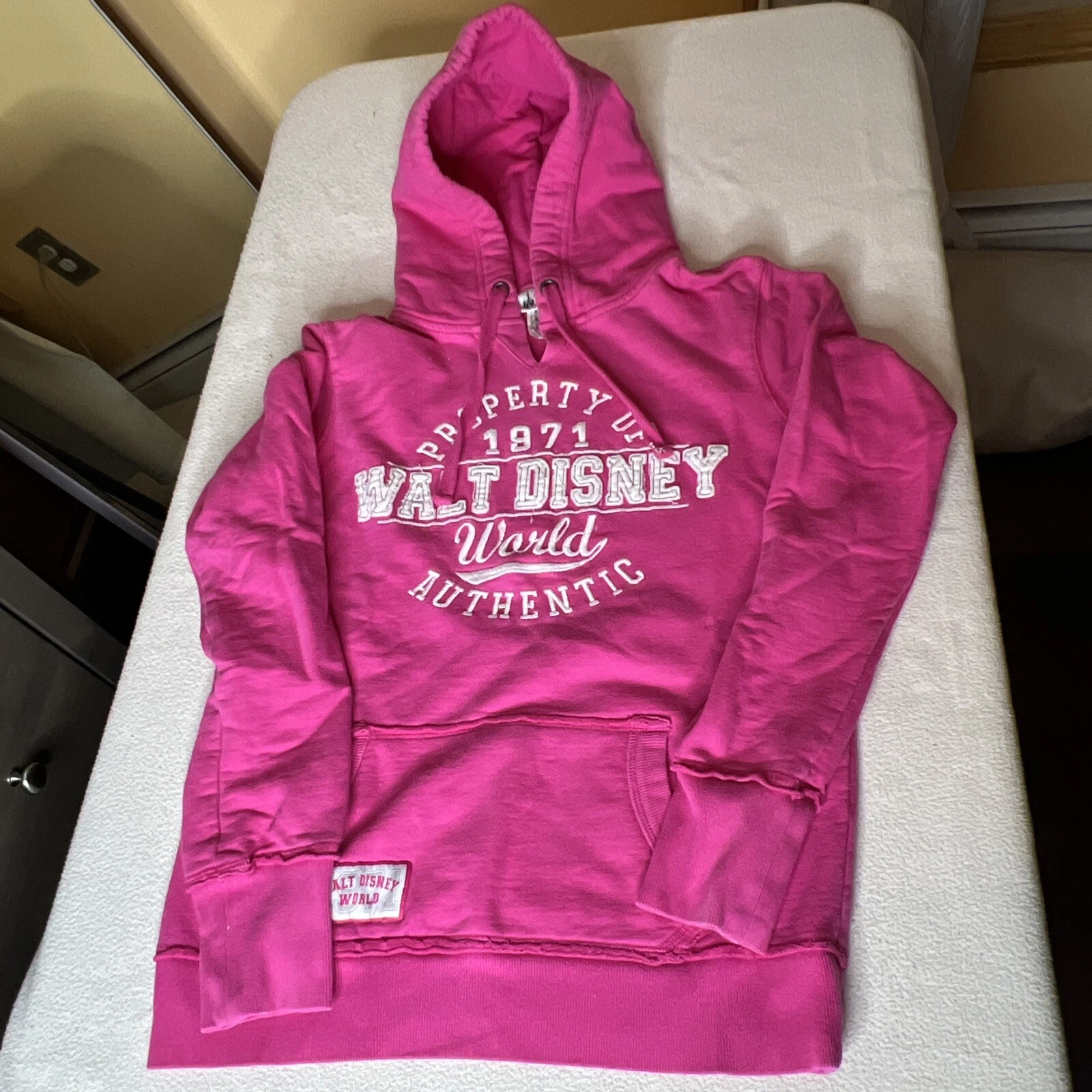 VETEMENTS Felpa con cappuccio Disney Parks donna taglia S rosa ricamata