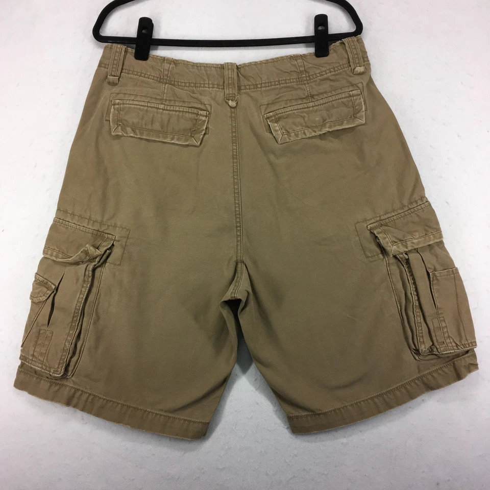 AMERICAN RAG CIE Men's Cargo Shorts Size 33 Solid Beige Inseam 10 Rise 14 - Image 2 of 4
