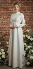 Vintage 1960s Linen Ivory Wedding Dress lace S M prairie Gown Cottage core