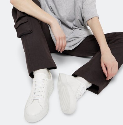 COMMON PROJECTS Women s  Retro Classic Low  Sneakers White Pink 38 / 8 $505+ NEW