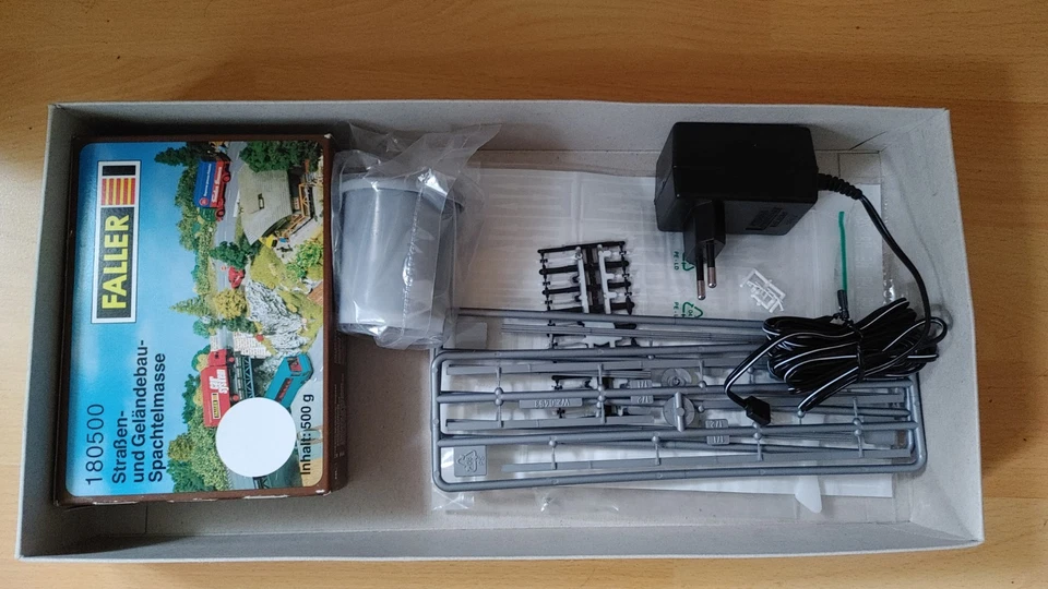 FALLER 161509 Car System Start-Set mit Bus-Modell 1:87 H0 mit OVP - Bild 4 von 4