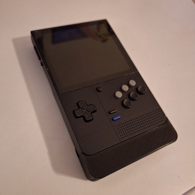 Retroid Pocket Classic Slim Grip Chin