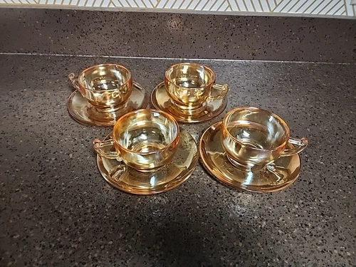 Vtg Federal Glass Normandie Marigold Carnival Glass Set of 4 Cups and Saucers