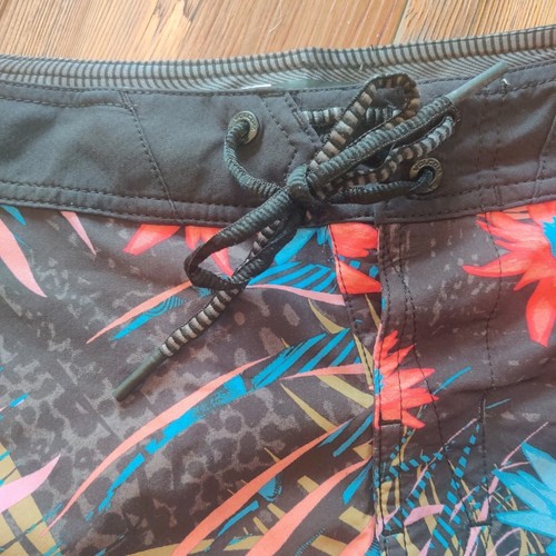 Volcom 40 Mens Swim Board Shorts Trunks Trooical Blue Red Hawaiian Mod-tech - Picture 3 of 8