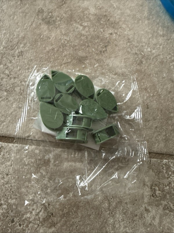 30pc Self Adhesive Plant Clips Wall Vine Support Hooks Climbing Plants Decor