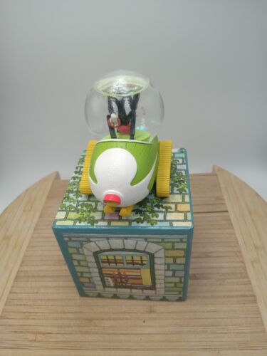 Disney Store Nightmare Before Christmas Snowmobile Jack Zero Mini Snowglobe 2.5”