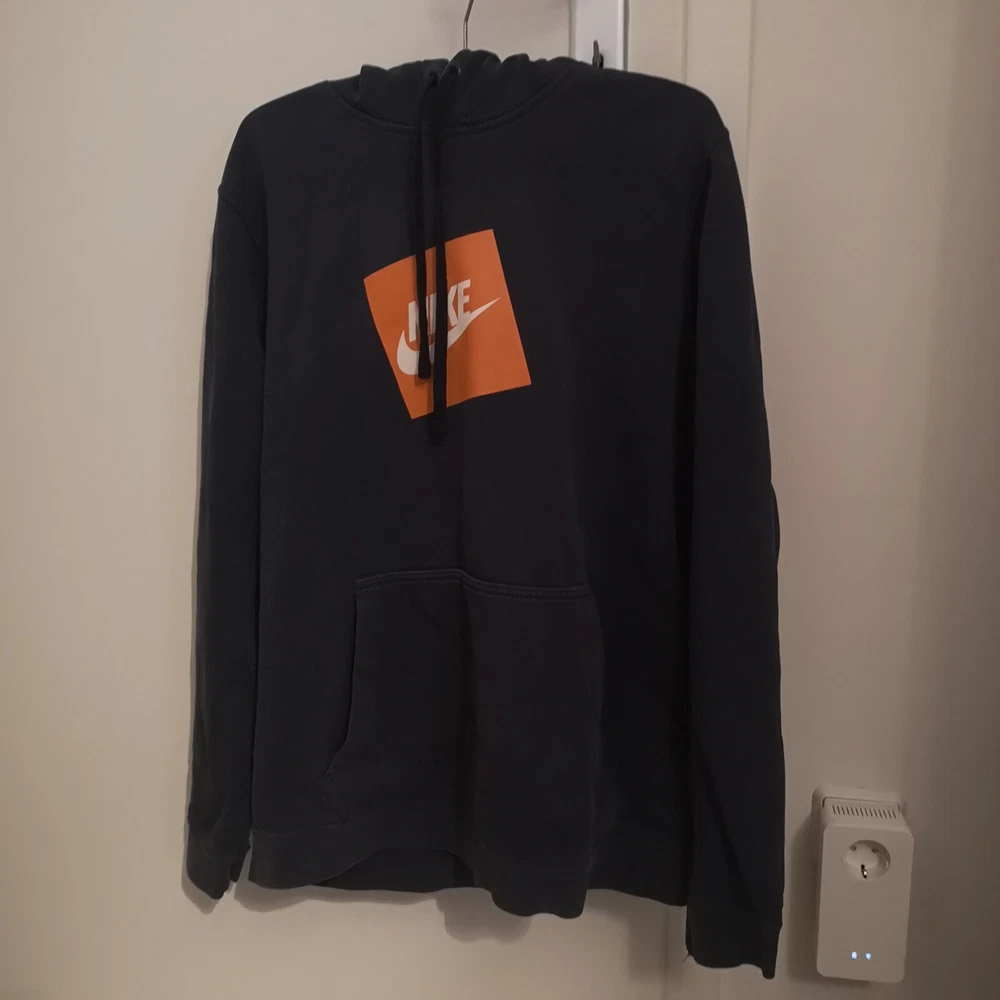 Nike Hoodie\Pollover blau orange Gr. M fast Neuwertig Streetwear günstig