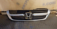 GENUINE 2005 HONDA CR-V MK2 FRONT RADIATOR GRILLE
