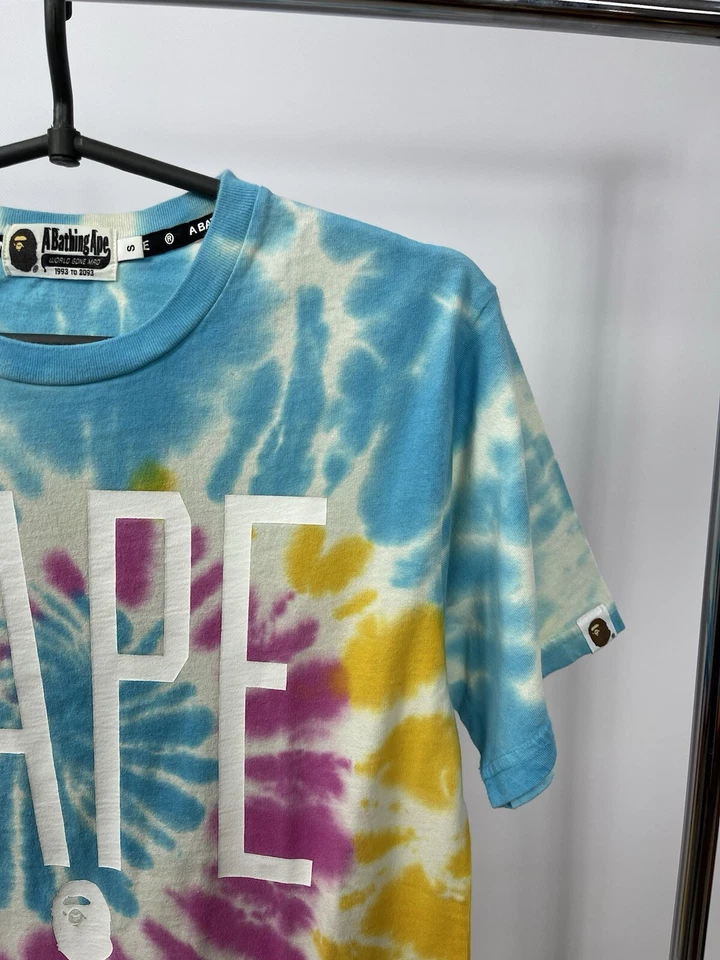 Bape T-Shirt Size S Multicolor logo - Image 2 of 4
