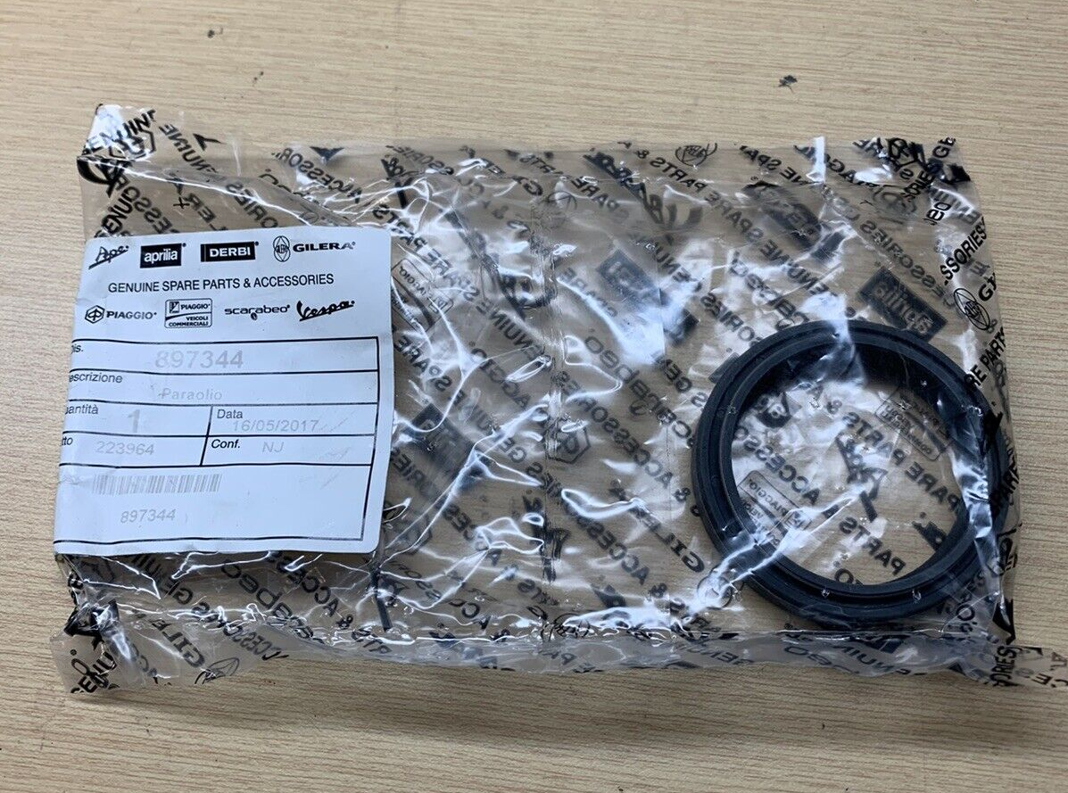 RT-5418028776」 OEM Aprilia Fork Seal, Sachs 43x54x10/11 -#897344 | eBay