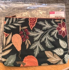 Thirty -One Zipper Pouch Pumpkin Floral