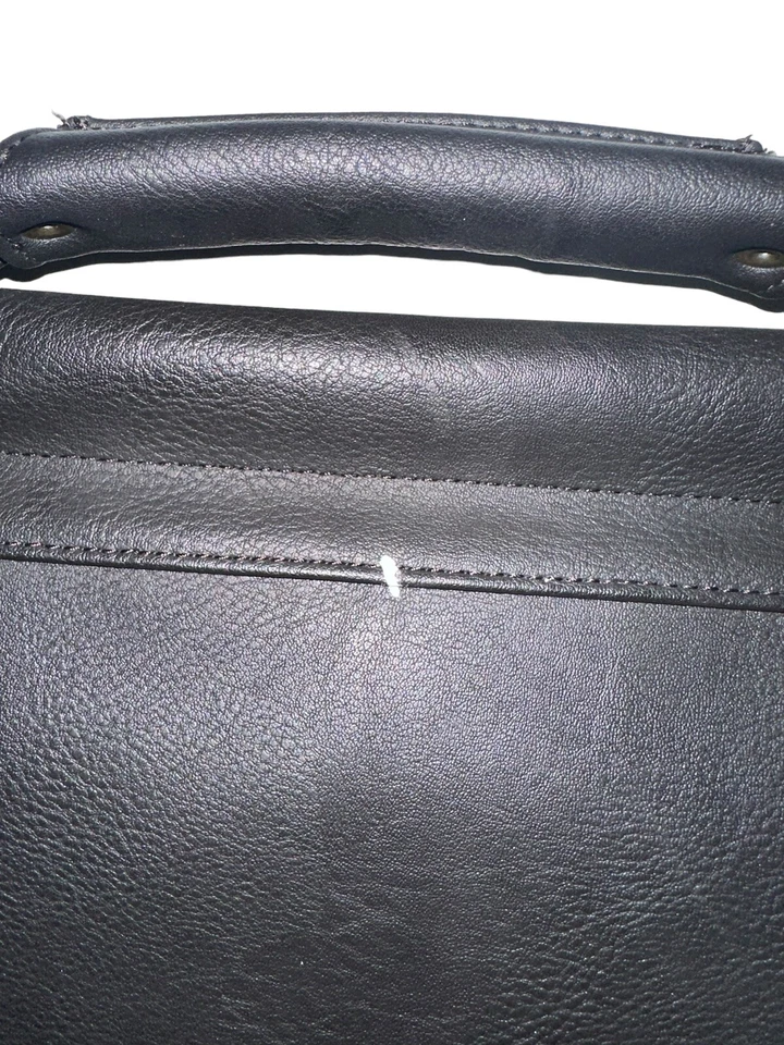 Solo New York 15.6" Thompson Laptop Briefcase Messenger Bag Espresso - Image 4 of 4