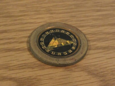 1994 Luxor - Las Vegas, NV Pyramid $1 Slot Token