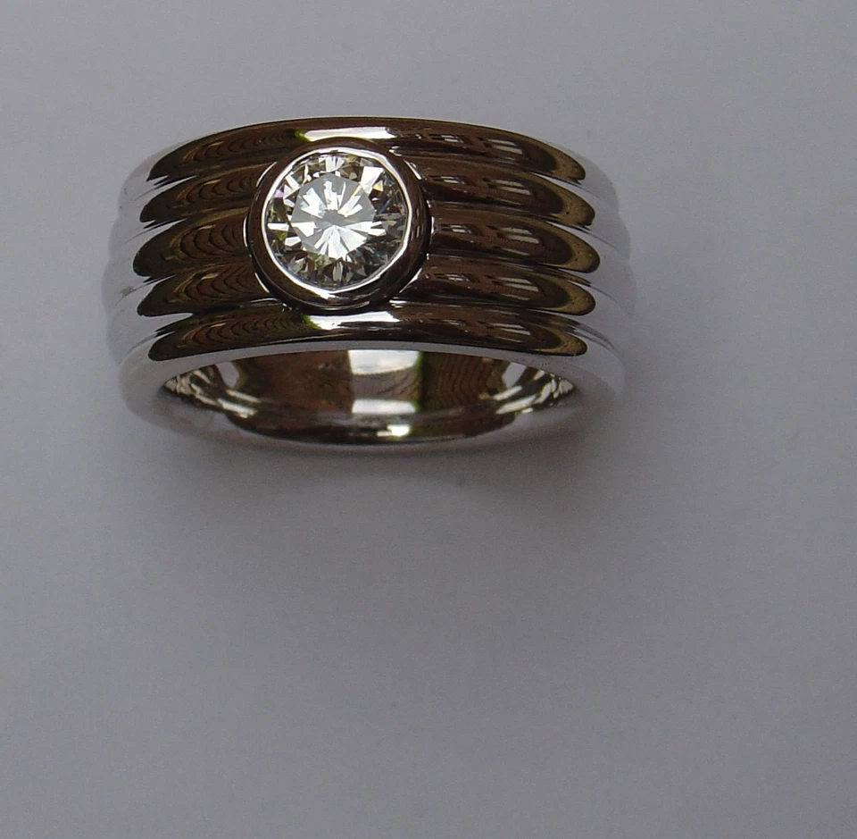 "Top Sonderangebot" 585er Gold BRILLANT 0,31 Carat Handarbeit Alle Ringgrößen. - Bild 3 von 4