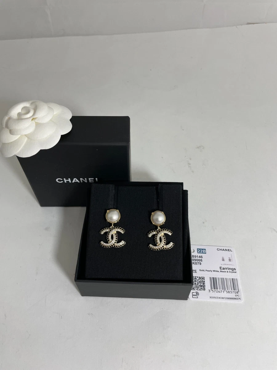 CHANEL+Classic+Crystal+Pearl+Dangle+Earrings+GOLD+CC+Stud+NIB