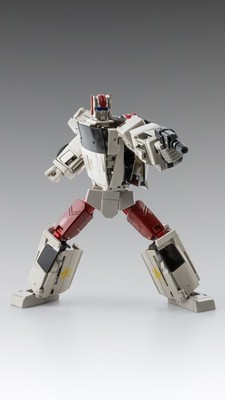 XTransbots MX-30 Fuzz Streetwise  Figure in stock