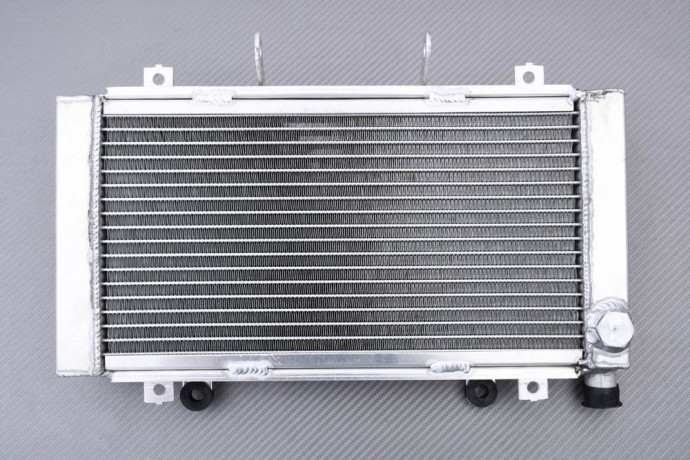 Radiateur eau moto Honda CBR 400 NC23 pour piste et route