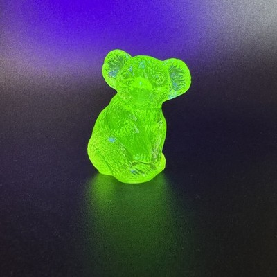 Uranium Glass Boyd Hazel the Koala Spring Glow 6th May 2009 Green Glows Rare