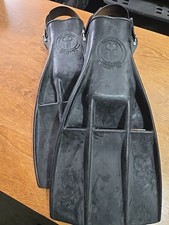 USED Aqua-Lung SCUBA Rocket Fin Fitts All Sizes
