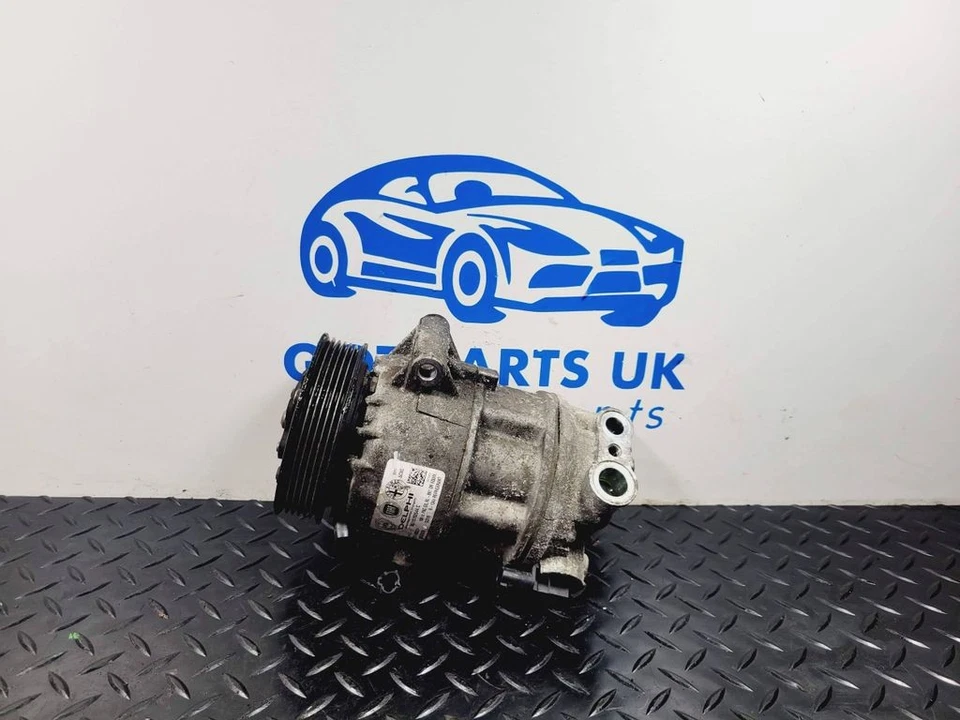 Alfa Romeo Giulietta 2015 Diesel air con AC compressor pump 50533539 LIQ1051 - Image 1 of 4