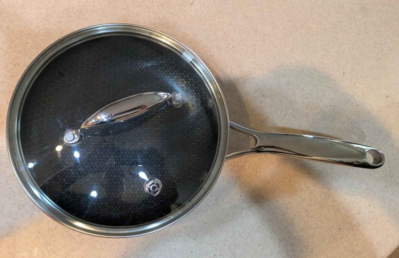 HexClad Hybrid Nonstick 8-Inch Frying Pan with Lid