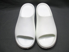 Made in the USA Non-Marking Men 6 Women 8 Sandals White Single Band Slip-On