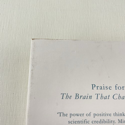 The Brain's Way of Healing: Stories of Remarkable Recoveries by Norman Doidge - Picture 4 of 13