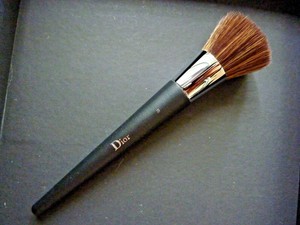 dior 15 brush