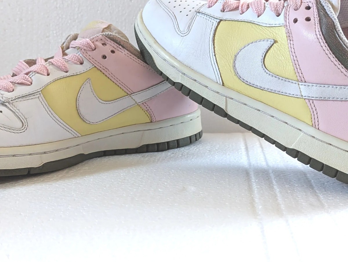 07 Easter bunny dunks NWT Nike Dunk High  main image 4
