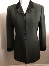 Kasper Ladies Suit Size 8, 100% Wool, Olive Green/leopard Print Collar & Cuffs