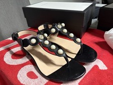 Gucci Women s Pearl Sandals With GG Black Leather 37.5 US7 900 Retail Excellent