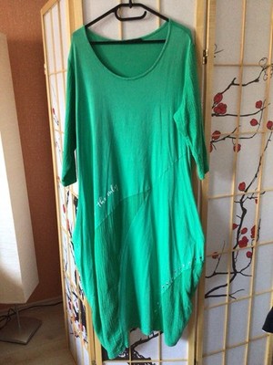 Kleid von Vincenzo Allocca, Gr. 44/46, Farbe grün