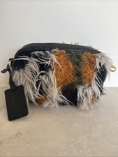 Borsa patchwork UGG Australia pelliccia sintetica donna verde marrone senza cinturino 8 x 5