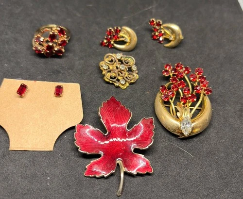 Vintage Costume Victorian Gold Tone Faux Garnet Rhinestone Jewelry Lot