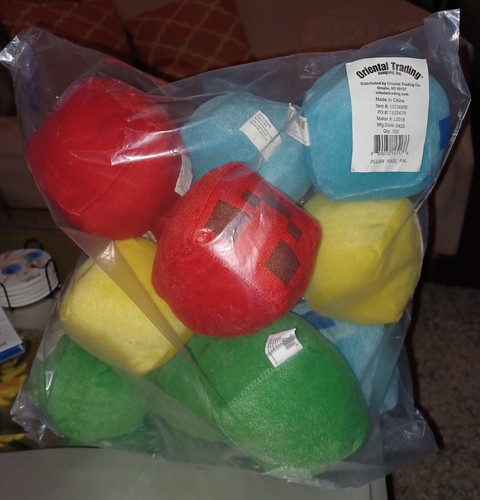 NEW ~ LOT OF 12 Plush Pixel Pals ~ Party Favors ~ Video Game Toys
