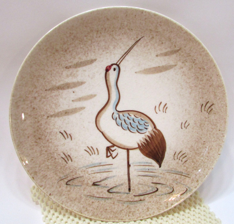Vintage 1960's 8.5" dia Brown Hand Painted Water Bird White Pottery Wall Plate A