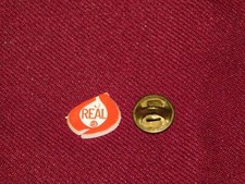 VINTAGE PIN PINBACK REAL