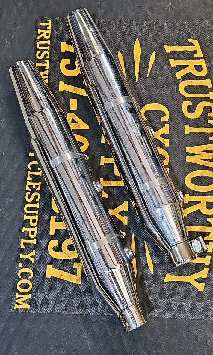 2012-2016 Harley-Davidson Softail Slip-On Mufflers HARFXS1584/1688