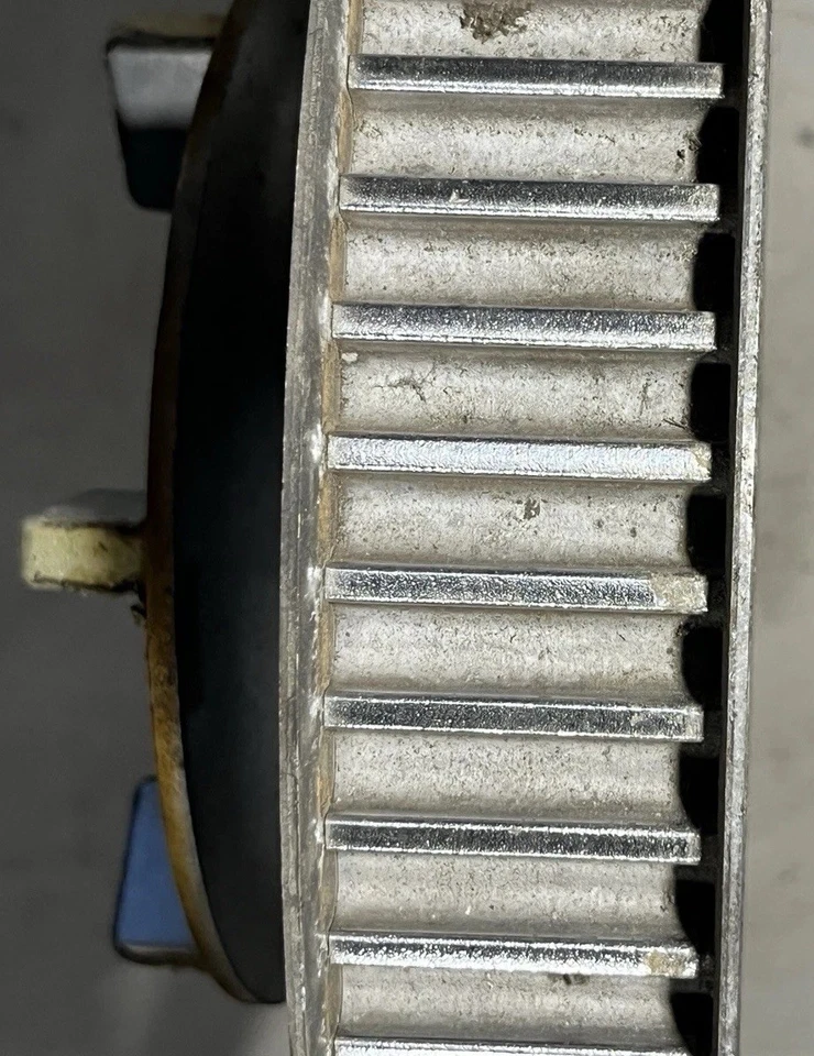 Оригинальная задняя ременная приводная ступица для Suzuki Savage LS650 1994 86-04 годов выпуска - Изображение 2 из 3