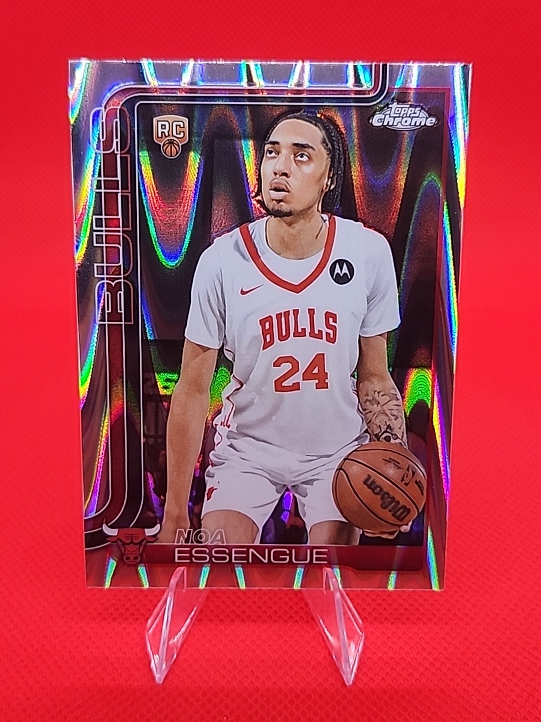 2025-26 TOPPS CHROME RAYWAVE REFRACTOR #262 NOA ESSENGUE RC BULLS