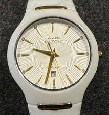 Luxus Alexander Milton Weißer Keramic mit feinen goldenen Akzenten ** Neu