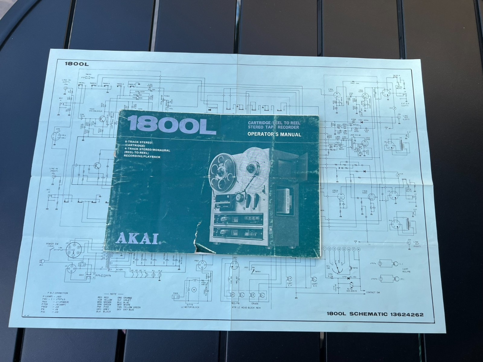 Original AKAI 1800L Operating Manual / Schematic