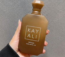 Freedom Musk Santal | 34 Eau de Parfum Kayali Fragrances parfum