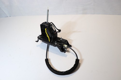 SKODA KODIAQ GEAR LEVER SELECTOR SHIFTER AUTOMATIC 4X4 5Q2713023AL - Picture 2 of 6