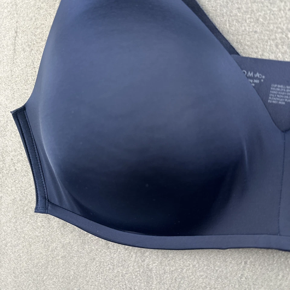 Бюстгальтер беспроводной SOMA Black 40C Vanishing 360 с разглаживающими бесшовными краями - Изображение 2 из 4