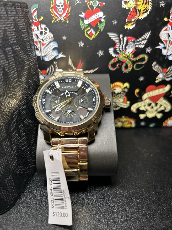 Relógio masculino Ed Hardy aço inoxidável tom dourado mostrador preto NOVO EM FOLHA mostrador quádruplo - Imagem 2 de 4