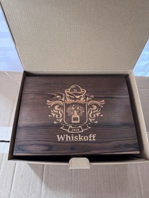 NEW Whiskoff Whiskey Wooden Box Gift Set 2 Glasses, Rocks, Slate Coasters, Tongs