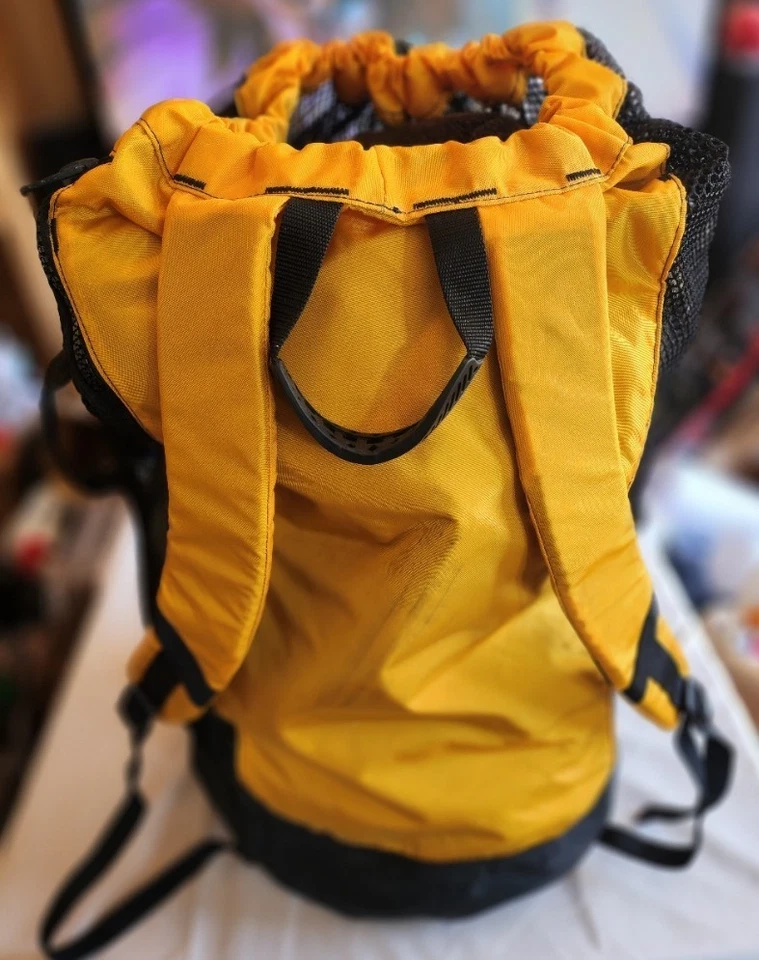 Aqua Lung XL Ultimate Scuba Diving BackPack w/Large Internal Dry Bag - Image 2 of 4