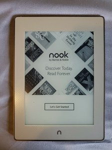 Barnes Noble Nook Glowlight Plus 4gb 6 Wifi Used Great